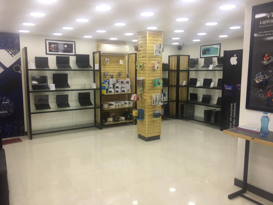latest mobiles showroom in chennai